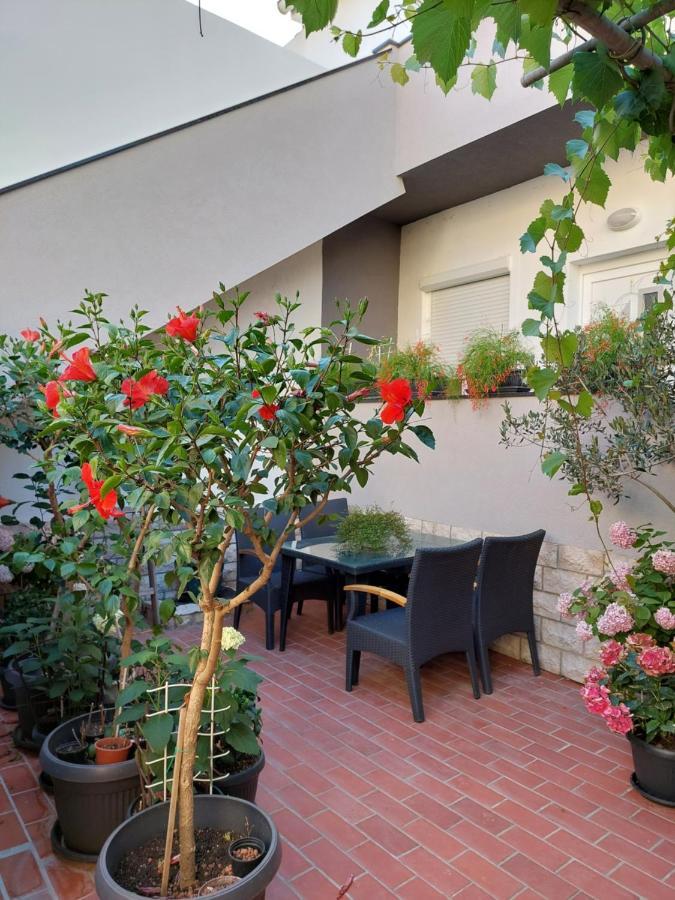 Apartment Eli Pag Town Zewnętrze zdjęcie