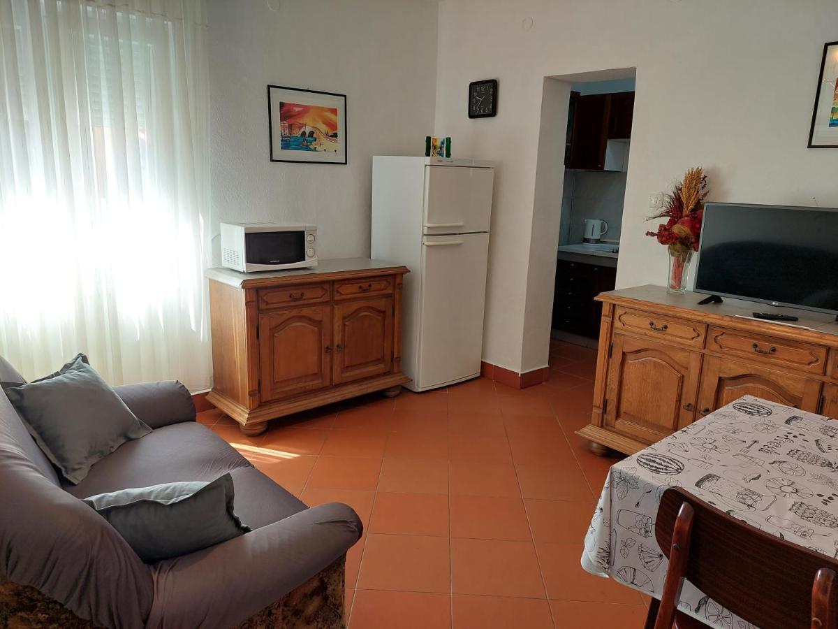 Apartment Eli Pag Town Zewnętrze zdjęcie